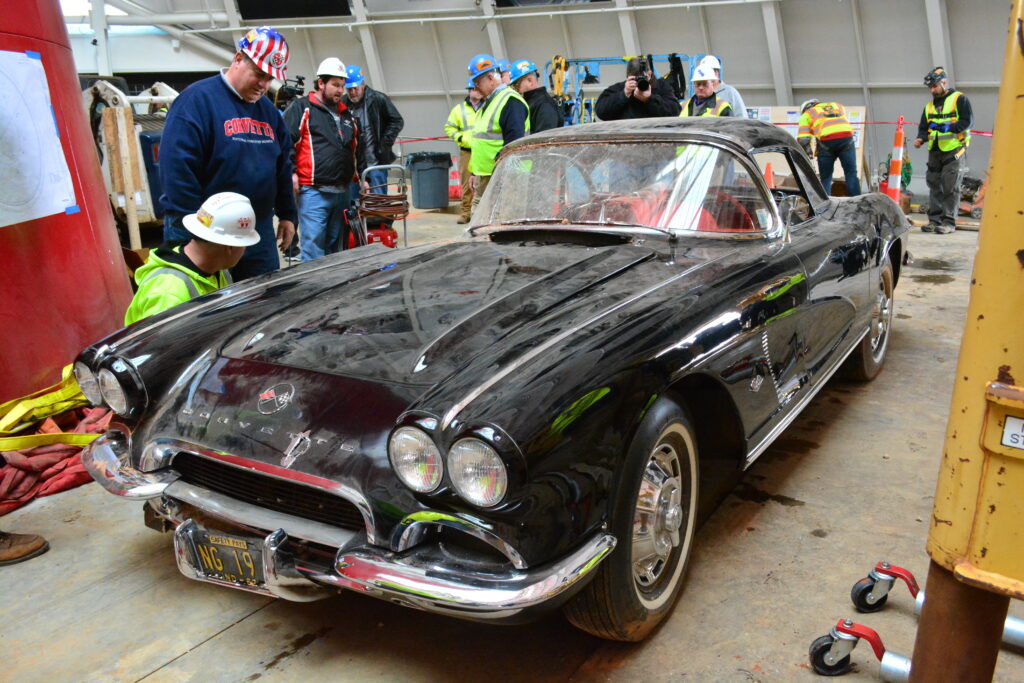 National Corvette Museum-Sinkhole-Ground to Sky-Black Tuxedo 1962