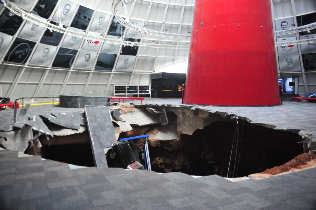 National Corvette Museum-Sinkhole-Ground to Sky-Cave In